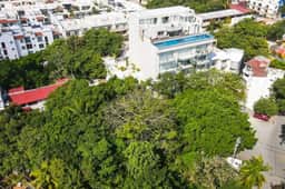 1BD cozy apartment in a exclusive location