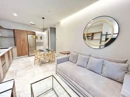 Acogedor y lujoso 1BD a pasos del mar y 5ta av