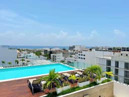 Cozy 1bd steps from 5th & beach rooftop ocean view
