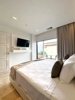 Hermoso y exclusivo 1BD a pocos pasos Del Mar