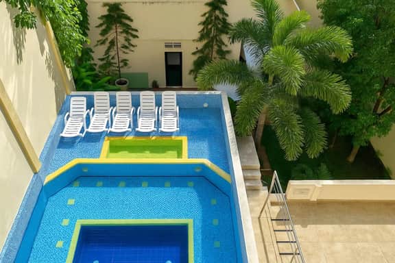 3 Bdr+ BBQ Privado | Tranquilo en 5ª Av. + Playa