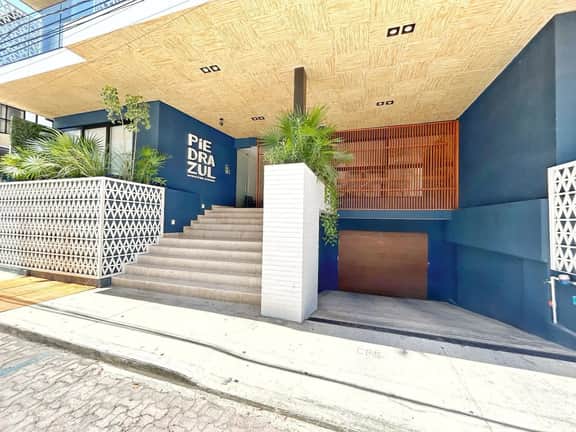 Cozy & modern, steps from 5th Ave & Mamitas Beach