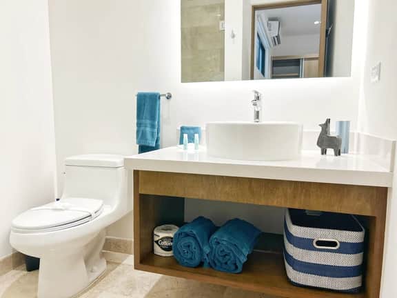 Ipana, 2 bd Condo, exclusive and cozy top location