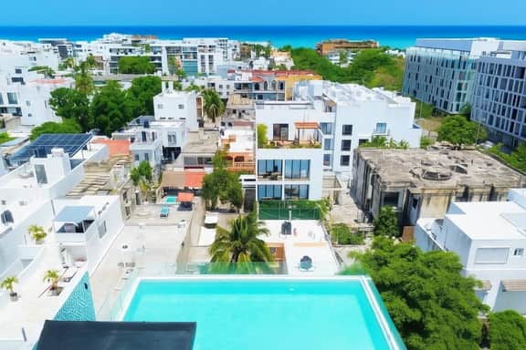 Modern Studio + Rooftop Pool near 5th Ave & Beach