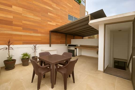 Relájate 5ta Av terraza, hamaca, BBQ cerca al mar