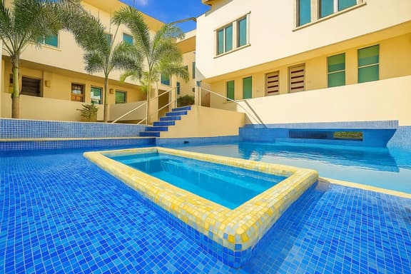 3 Bdr+ BBQ Privado | Tranquilo en 5ª Av. + Playa