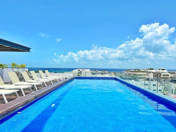 Cozy & modern, steps from 5th Ave & Mamitas Beach
