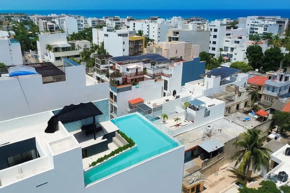 Modern Studio + Rooftop Pool near 5th Ave & Beach
